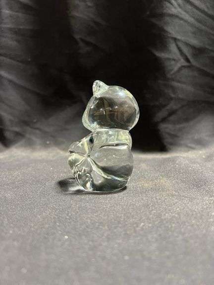 Vintage Fenton glass birthstone bear