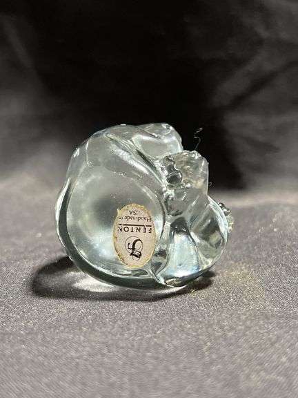 Vintage Fenton glass birthstone bear