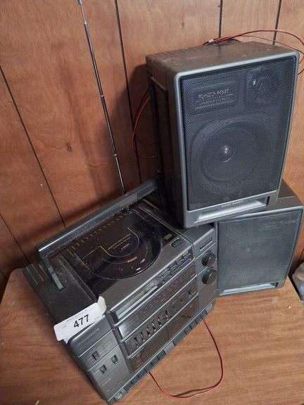 CD player with radio and double tape player