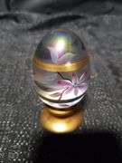 Vintage Fenton glass egg