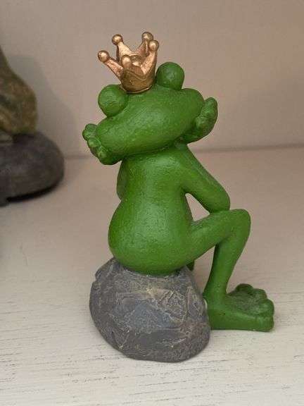 Frog Decor