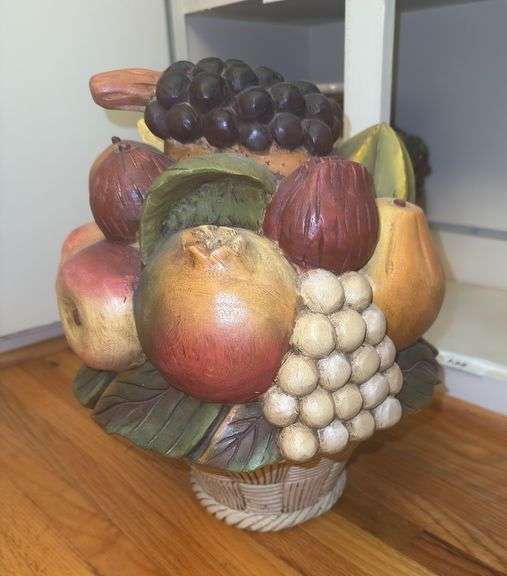 “Fruit bowl” pottery.