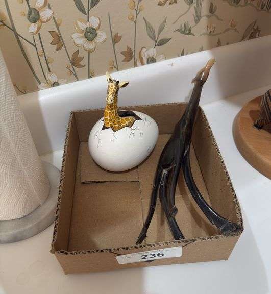 Giraffe Decor