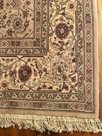 Area rug