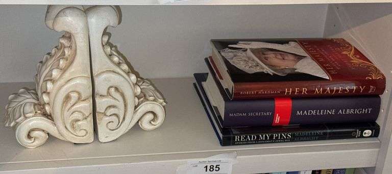 Bookends and books