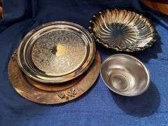 Metal serving pieces