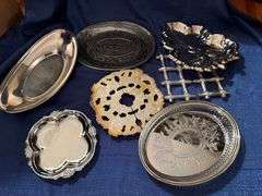 Metal serving pieces