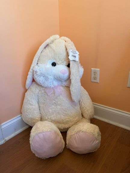 Large bunny