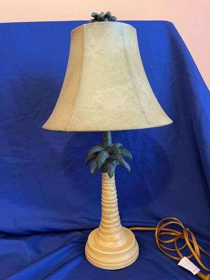 Table lamp