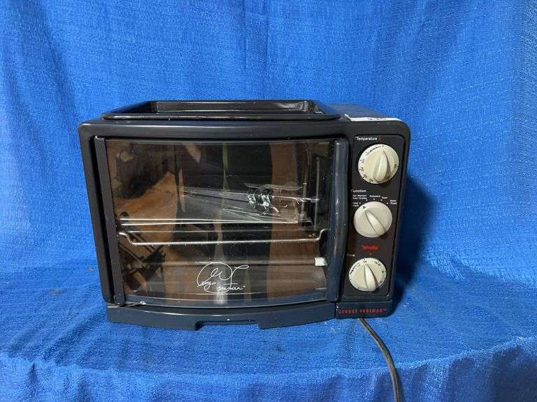 George Foreman GRV660 8-in-1 Toaster Oven. - Auction Services LTD