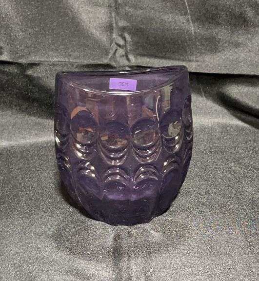 Marquis by Waterford Primrose Violet crystal vase.