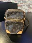 Louis Vuitton Purse