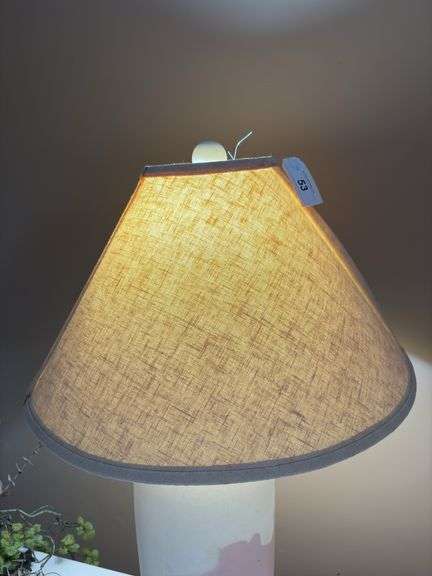 Table lamp