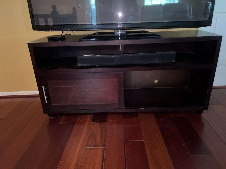 Console cabinet