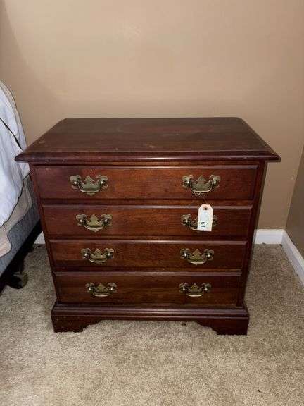 Night stand