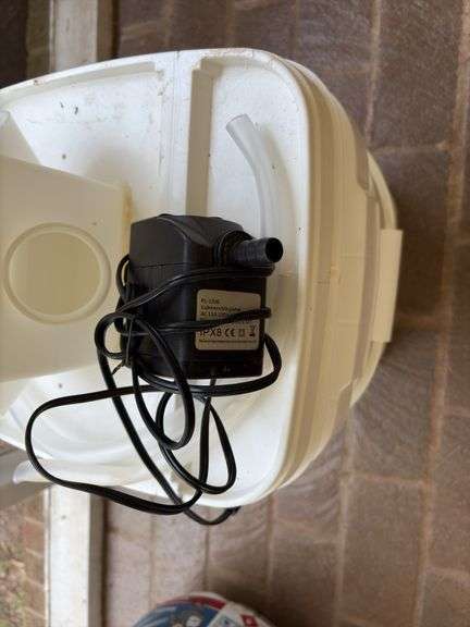 Hydroponic unit