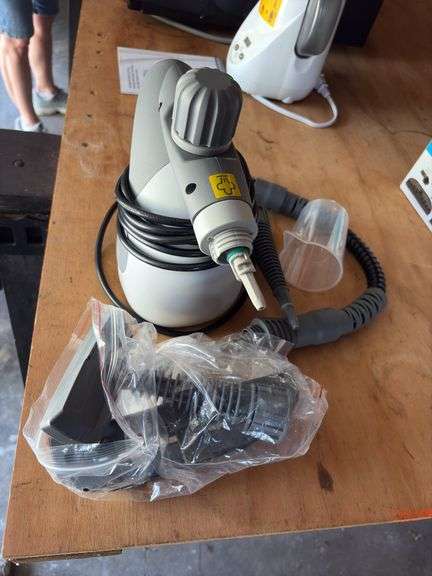 Steam cleaner