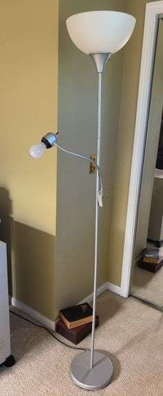 Floor lamp