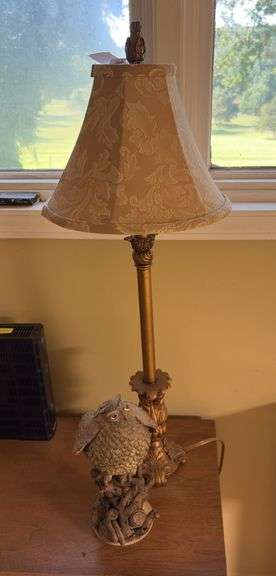Lamp & figurine