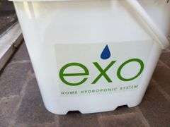 Hydroponic unit
