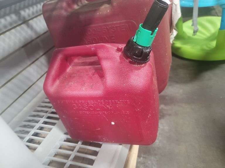 Gas cans