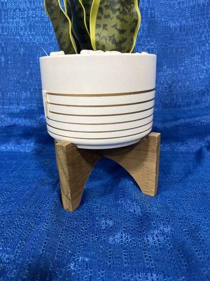 Artificial arrangement