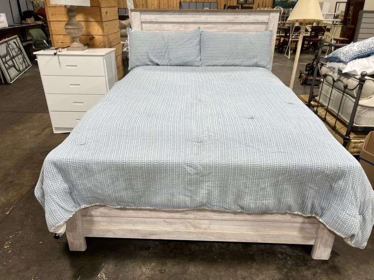 Tommy Bahama bedding