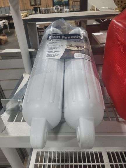 Boat fenders