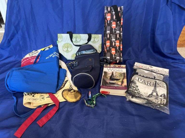 Wine bags and accessories