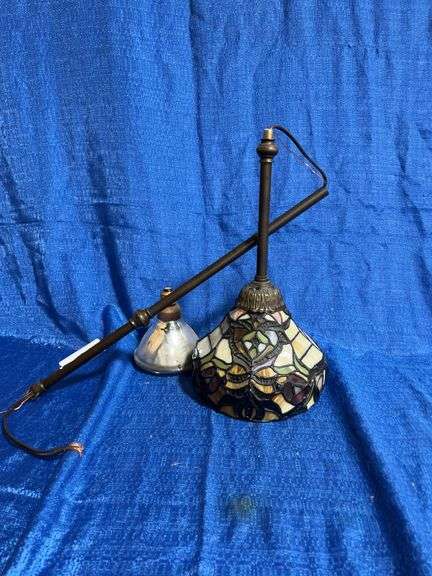 Pendant light