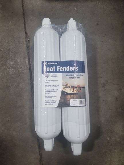 Boat fenders