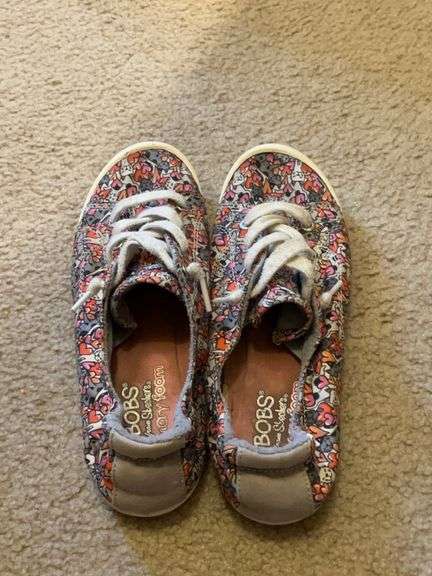 Women’s shoes