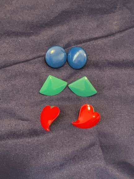 Fashion earrings