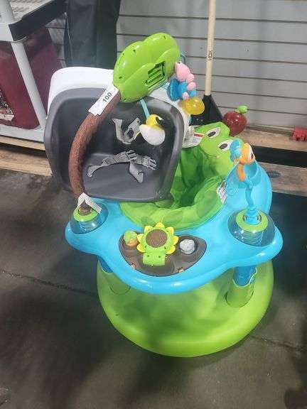 Children's play and booster seat