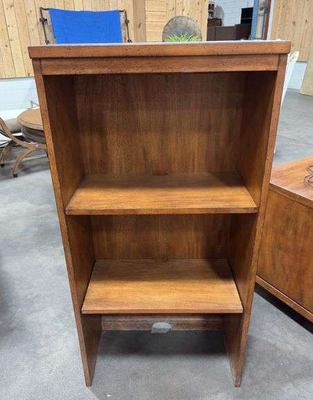 Book shelf
