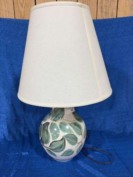 Table lamp