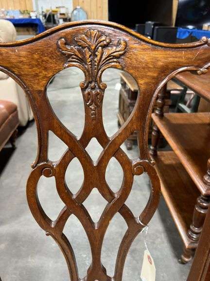 Dining chair