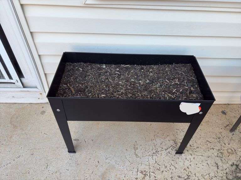 Raised bed
