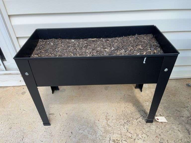 Raised bed