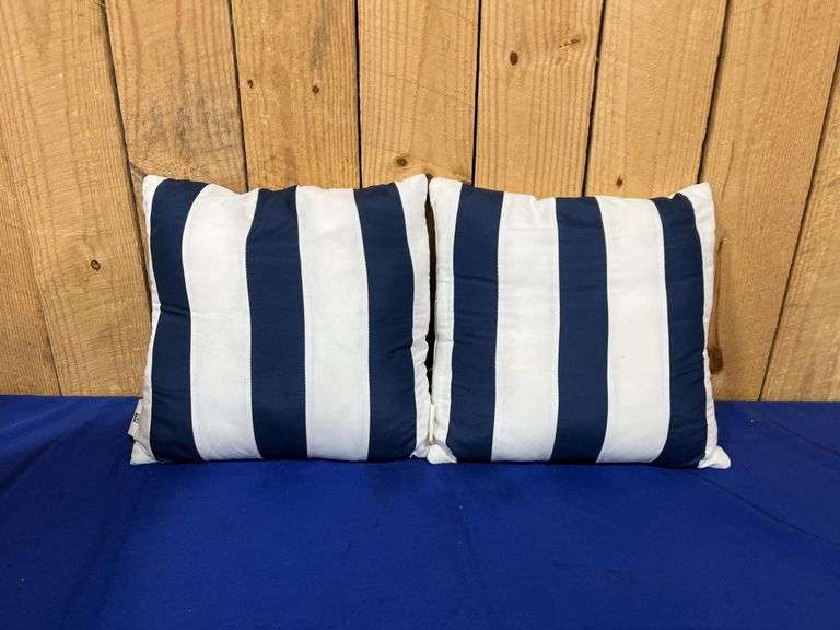 Throw pillows
