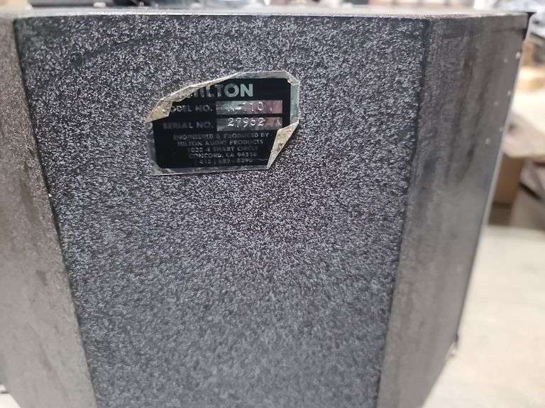 Hilton amplifier