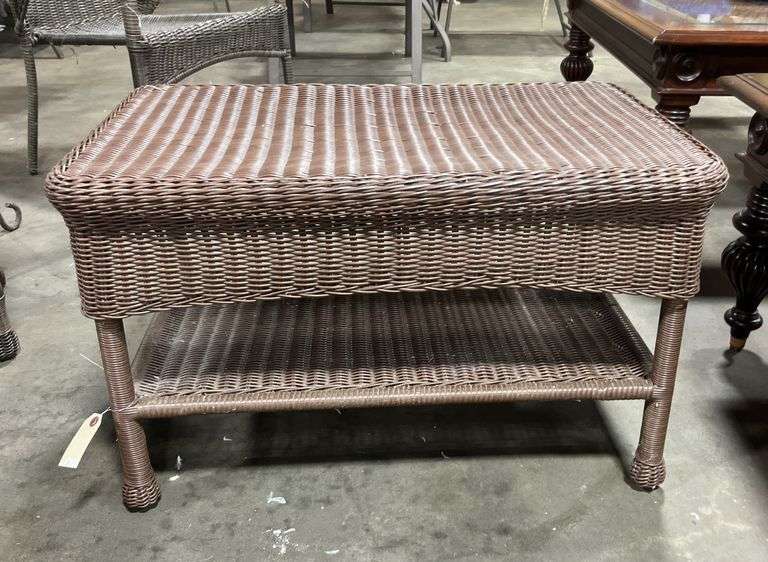 Outdoor coffee table