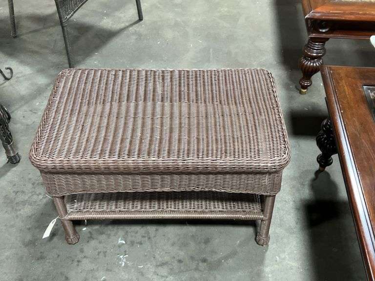 Outdoor coffee table