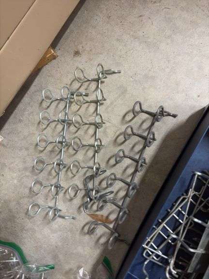 Pegs