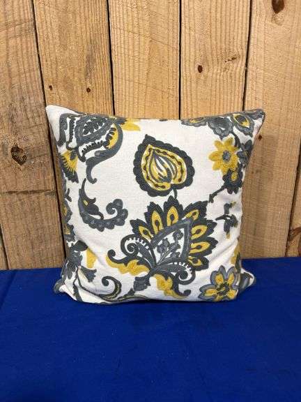 Throw pillows