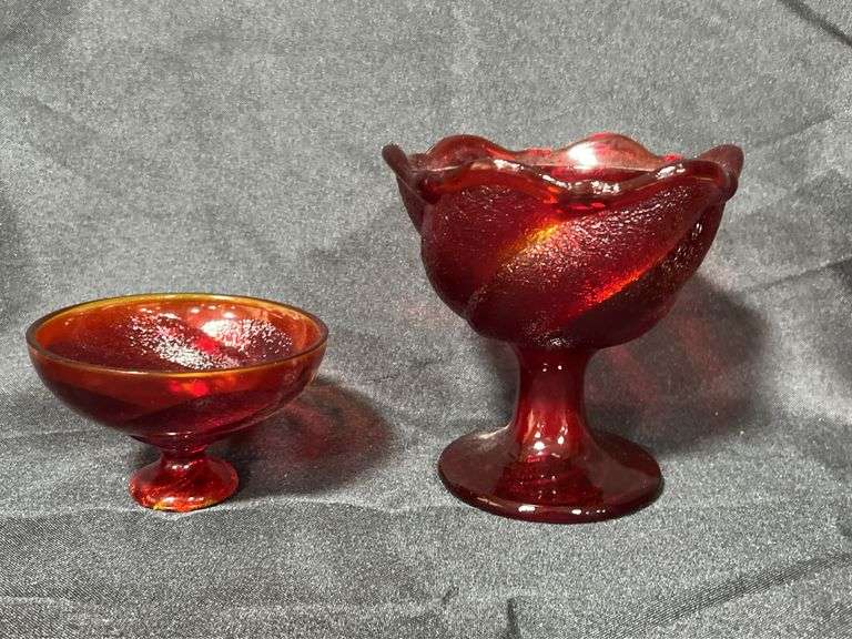 Fenton red dishes