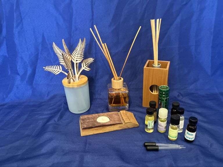 Diffusers and essential oil