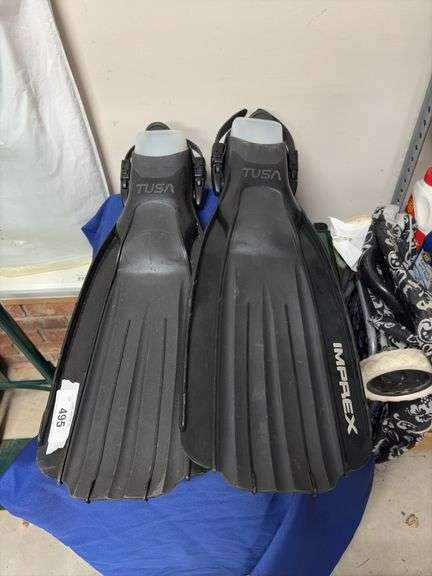 Flippers