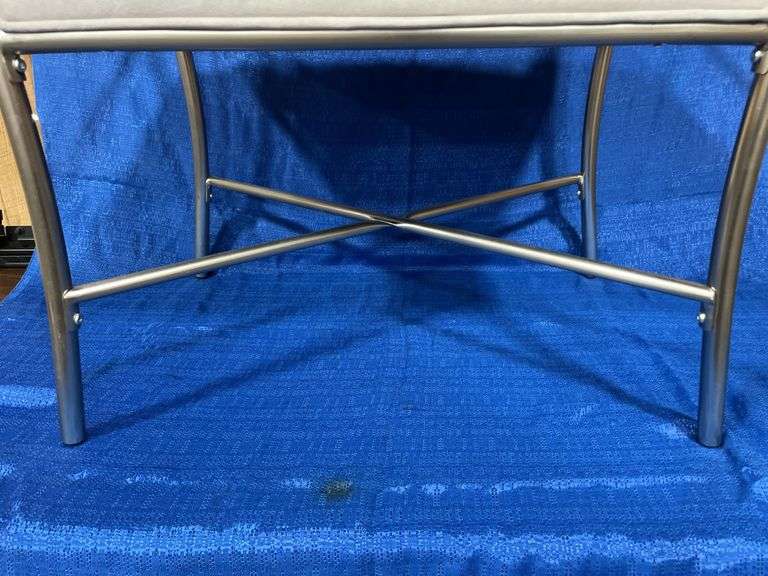 Vanity seat