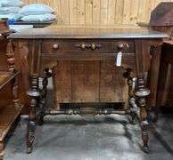 Entryway table